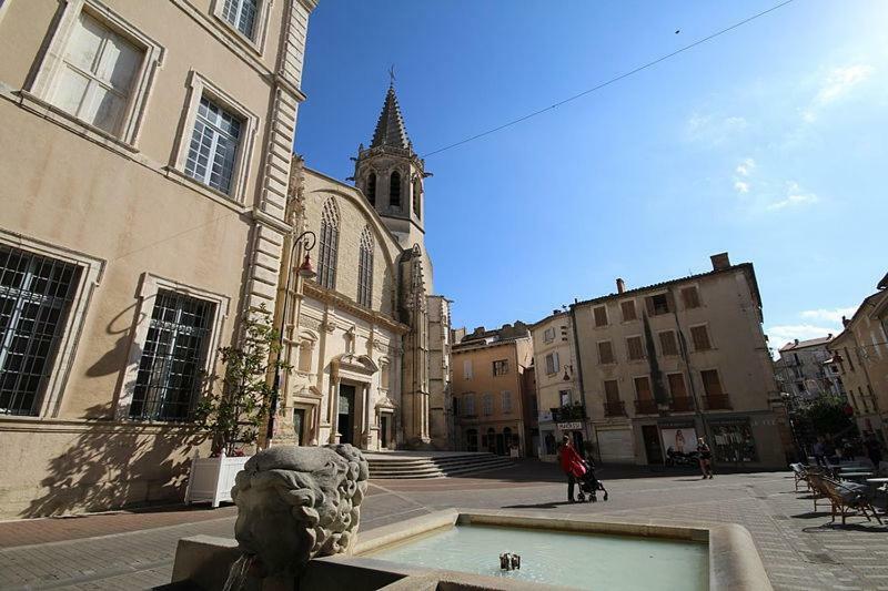 Apartmán Chez Zabou Carpentras Exteriér fotografie